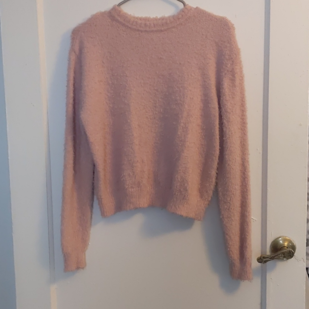 Pink fuzzy sweater (S)